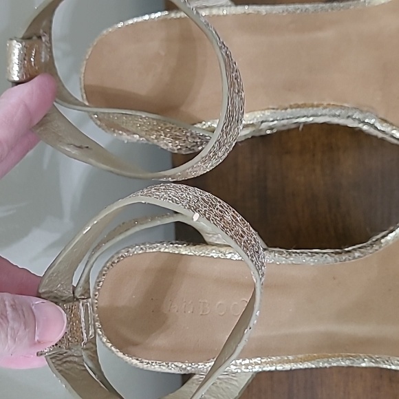 BAMBOO Gold Wedge Sandals with Animal Print Design size 9 - Picture 13 of 13